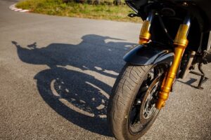 How Are Motorcycle Accidents in Florida Affected by Lane Splitting?