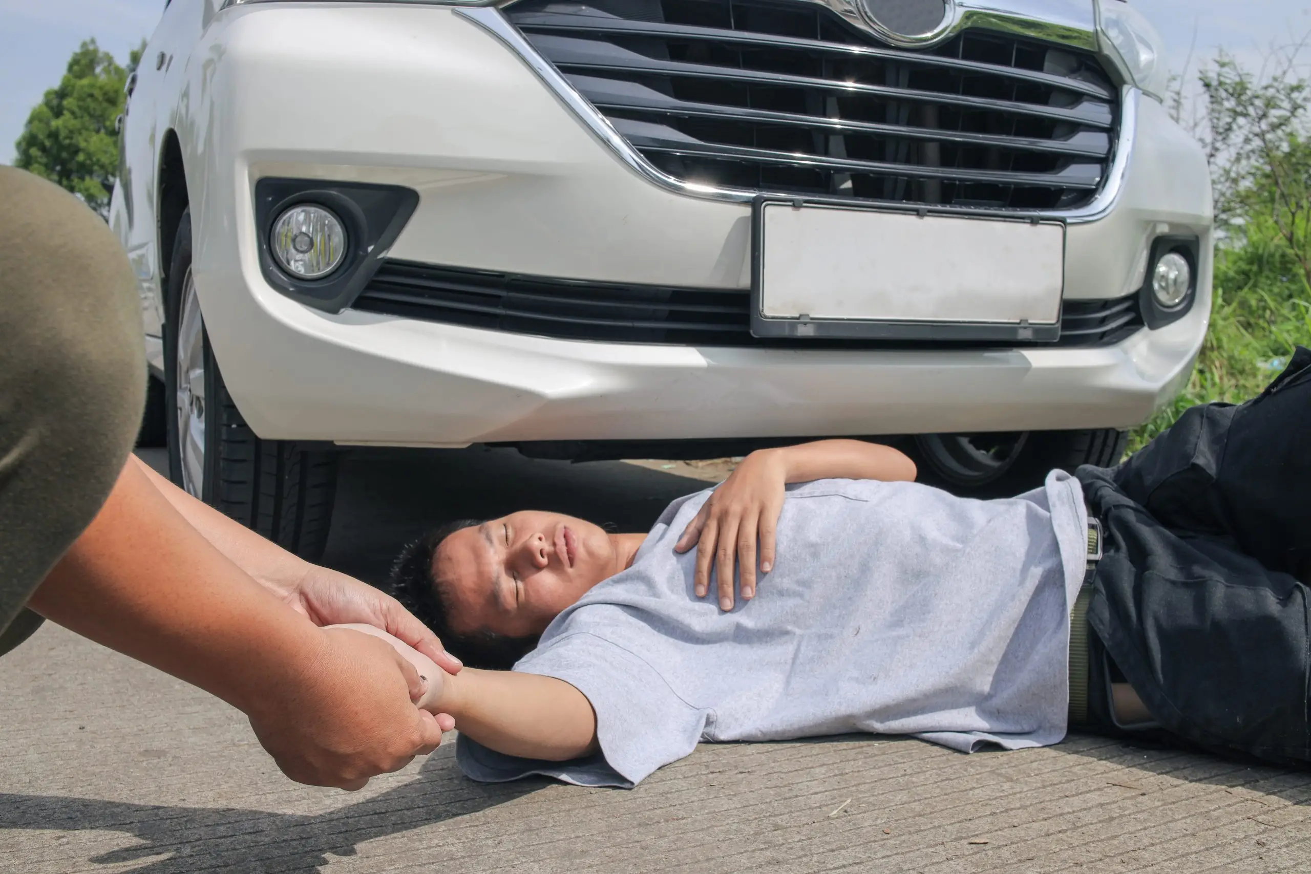 Who Pays for Your Injuries If the Driver Is Never Found