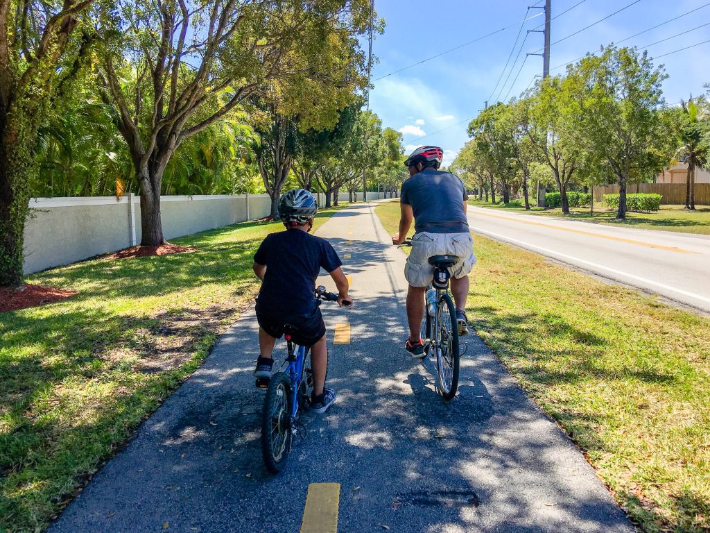 Sidewalk vs. Road: Where Florida Cyclists May Legally Ride